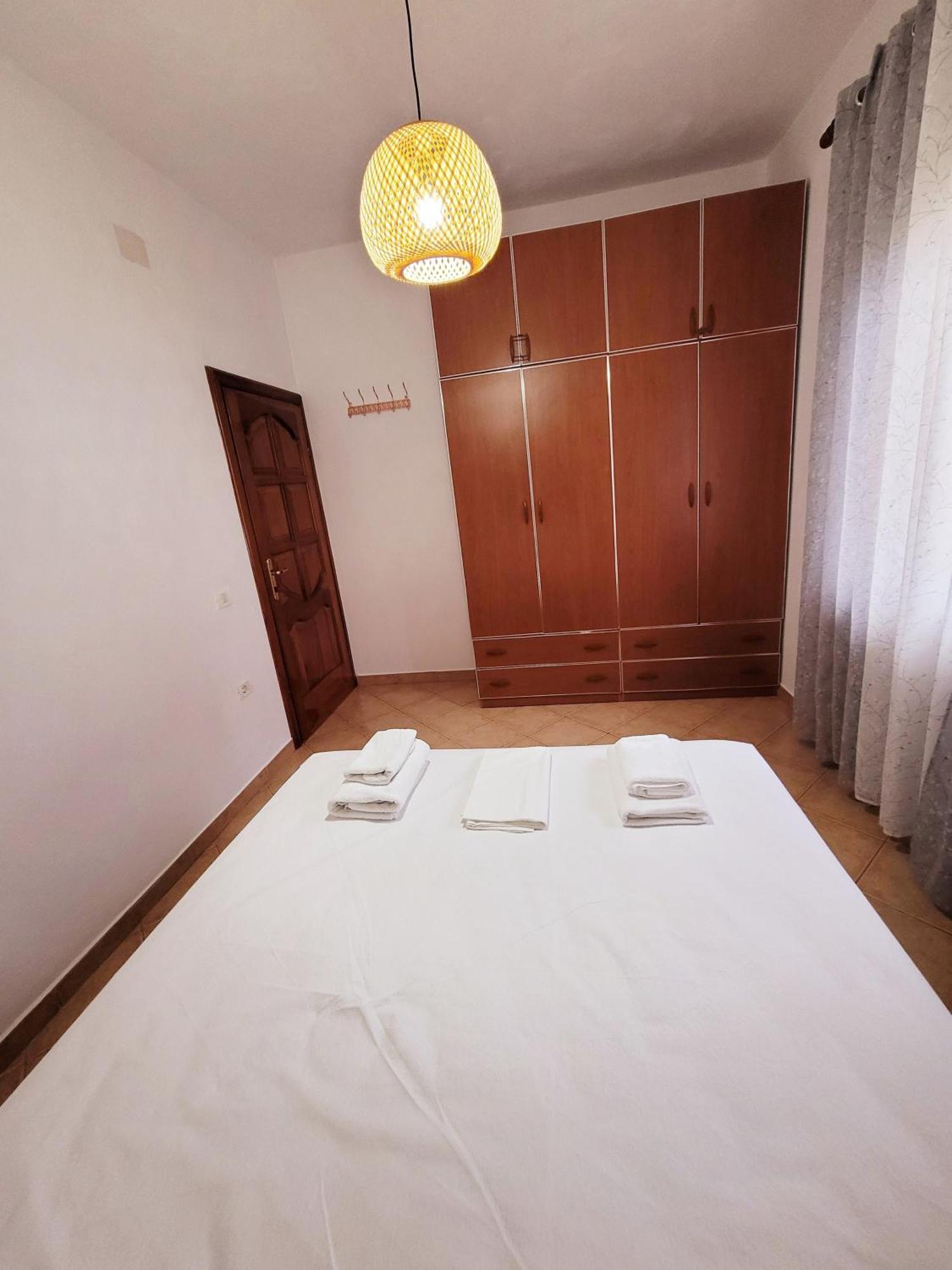 Villa Baka 14 Durrës Buitenkant foto